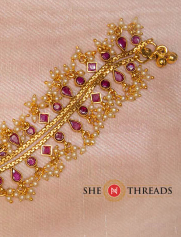 Red-Stone-Anklets-03