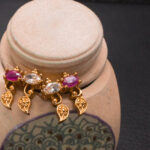 Red-and-White-Stone-Necklace-01