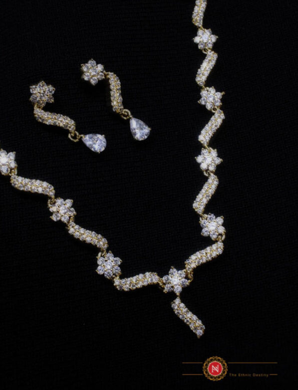 White-Stone-Necklace-01