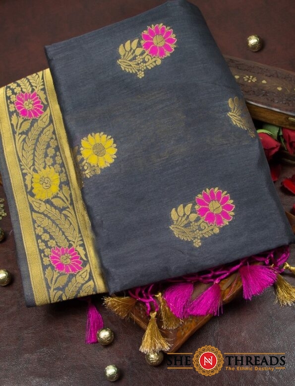 Banarasi-Rapier-Grey-01
