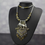 Oxidized-Metal-&-Gold-Polished-Chain-Pendant-05