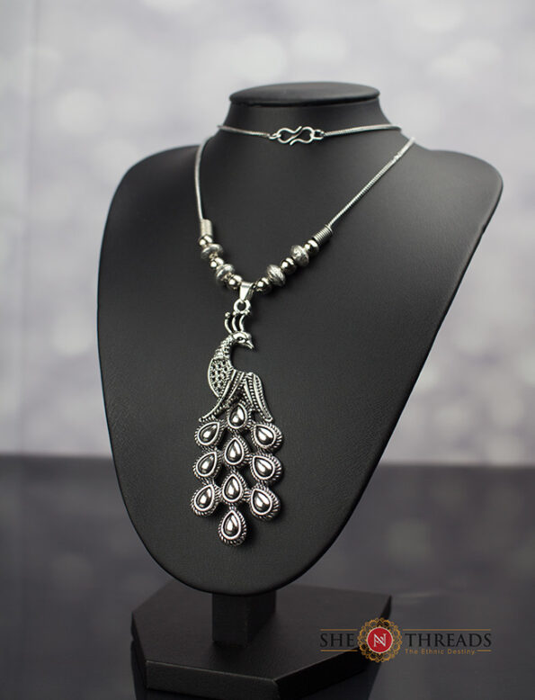 Oxidized-Metal-Jewel-4