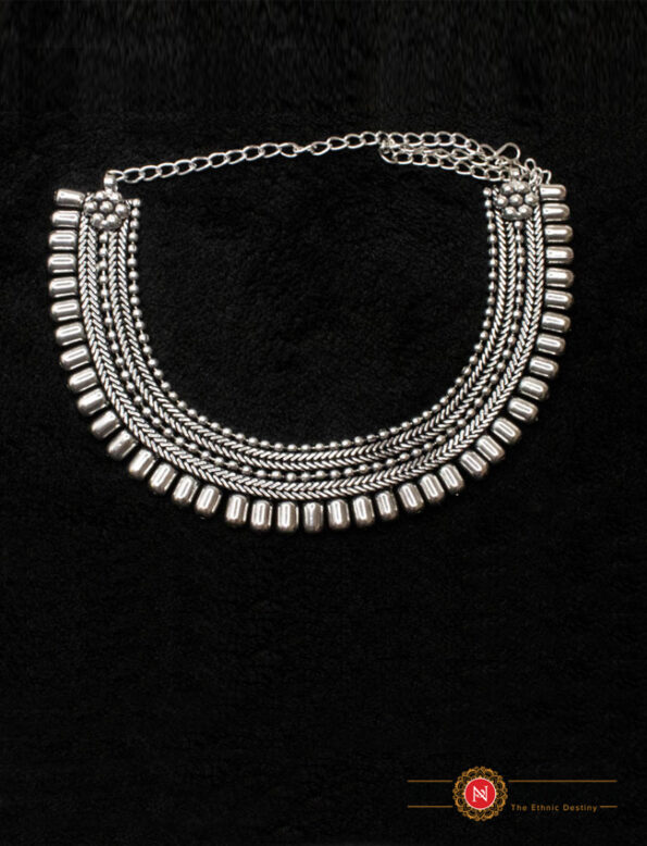 Oxidized-Metal-Necklace-01