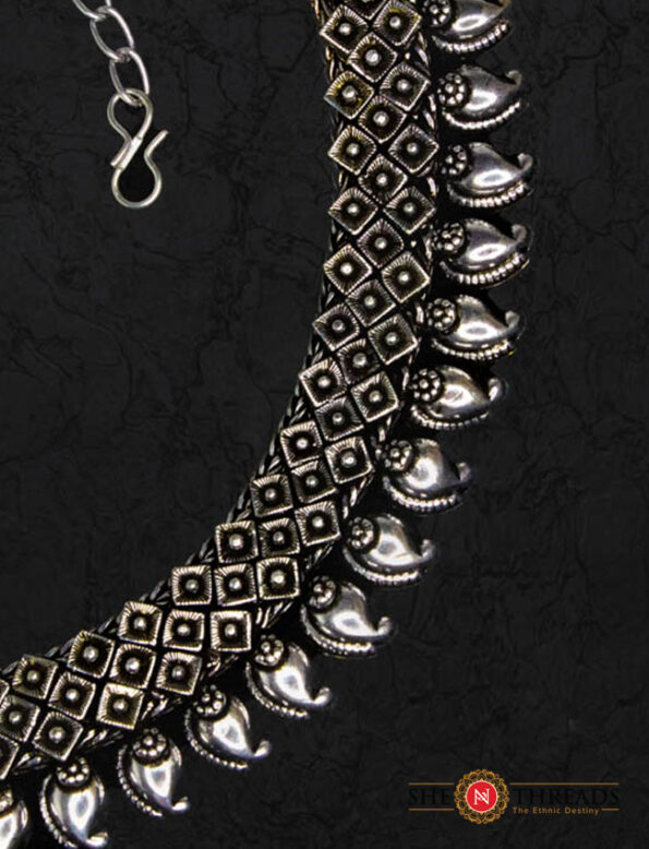 Oxidized-Metal-Necklace-012